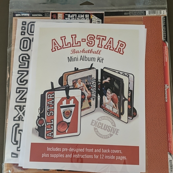 Basketball mini scrapbook album kit - Picture 1 of 3